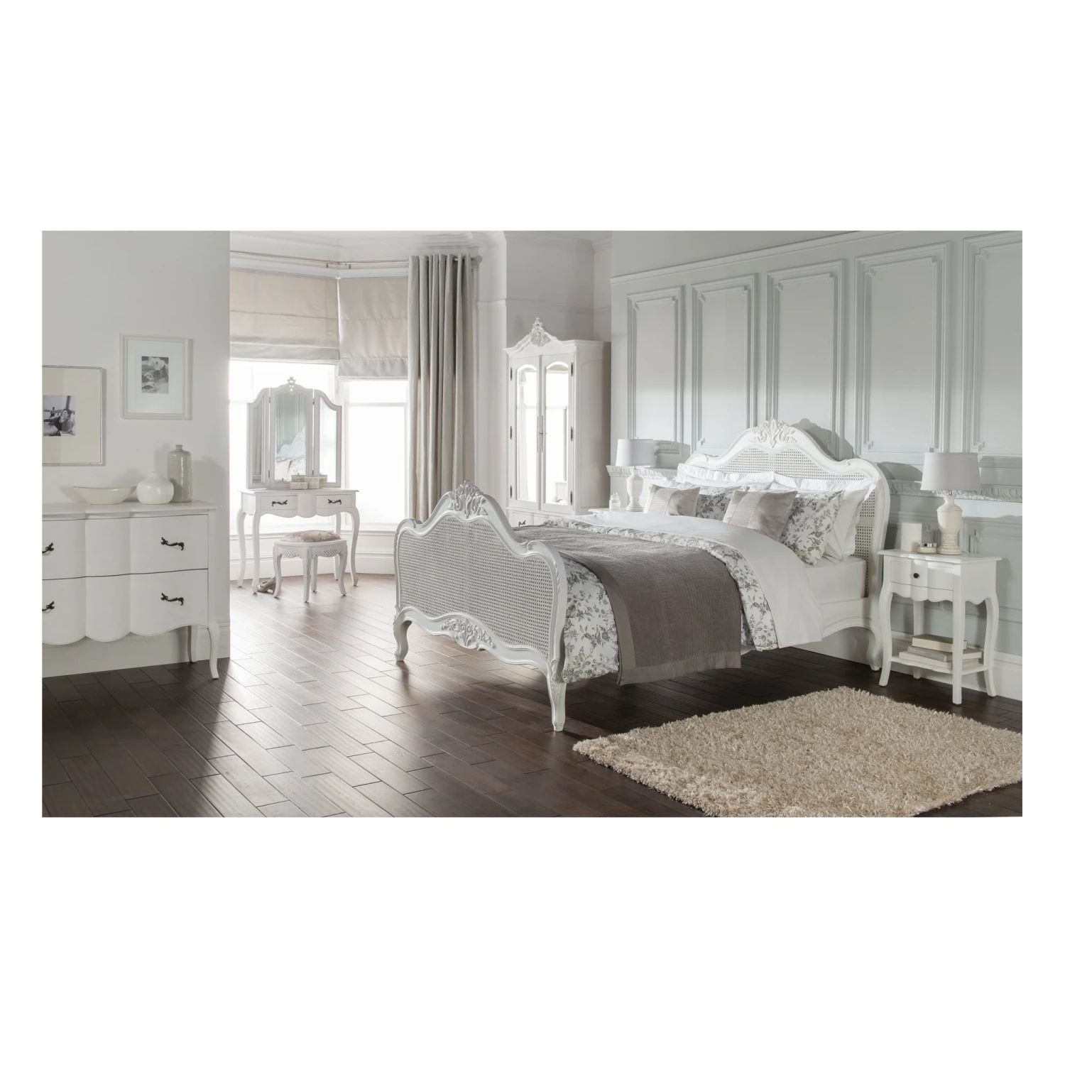 Estelle Antique French Style Wardrobe 6 Estelle Antique French Style Wardrobe - Image 4