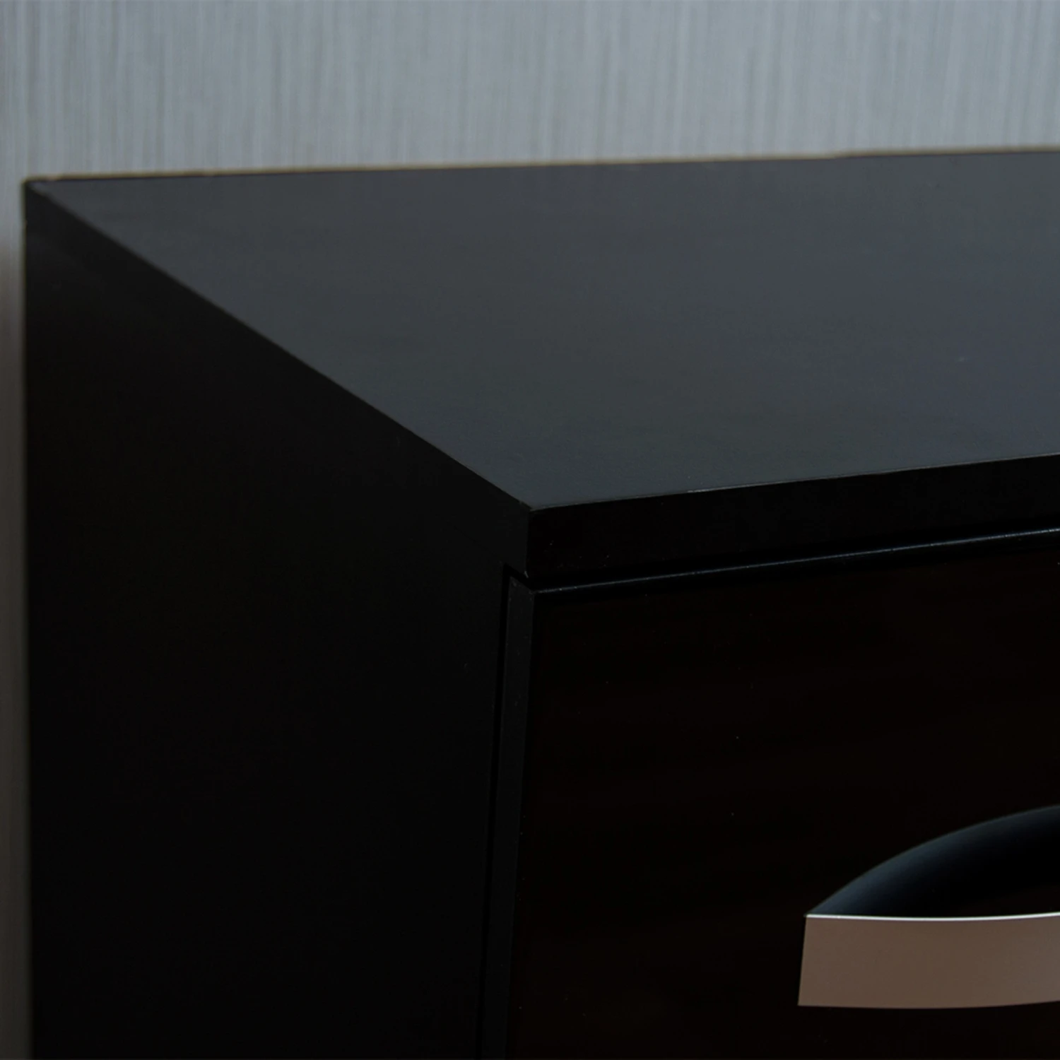 Hulio Black 3 Drawer Dressing Table 8 Hulio Black 3 Drawer Dressing Table - Image 6